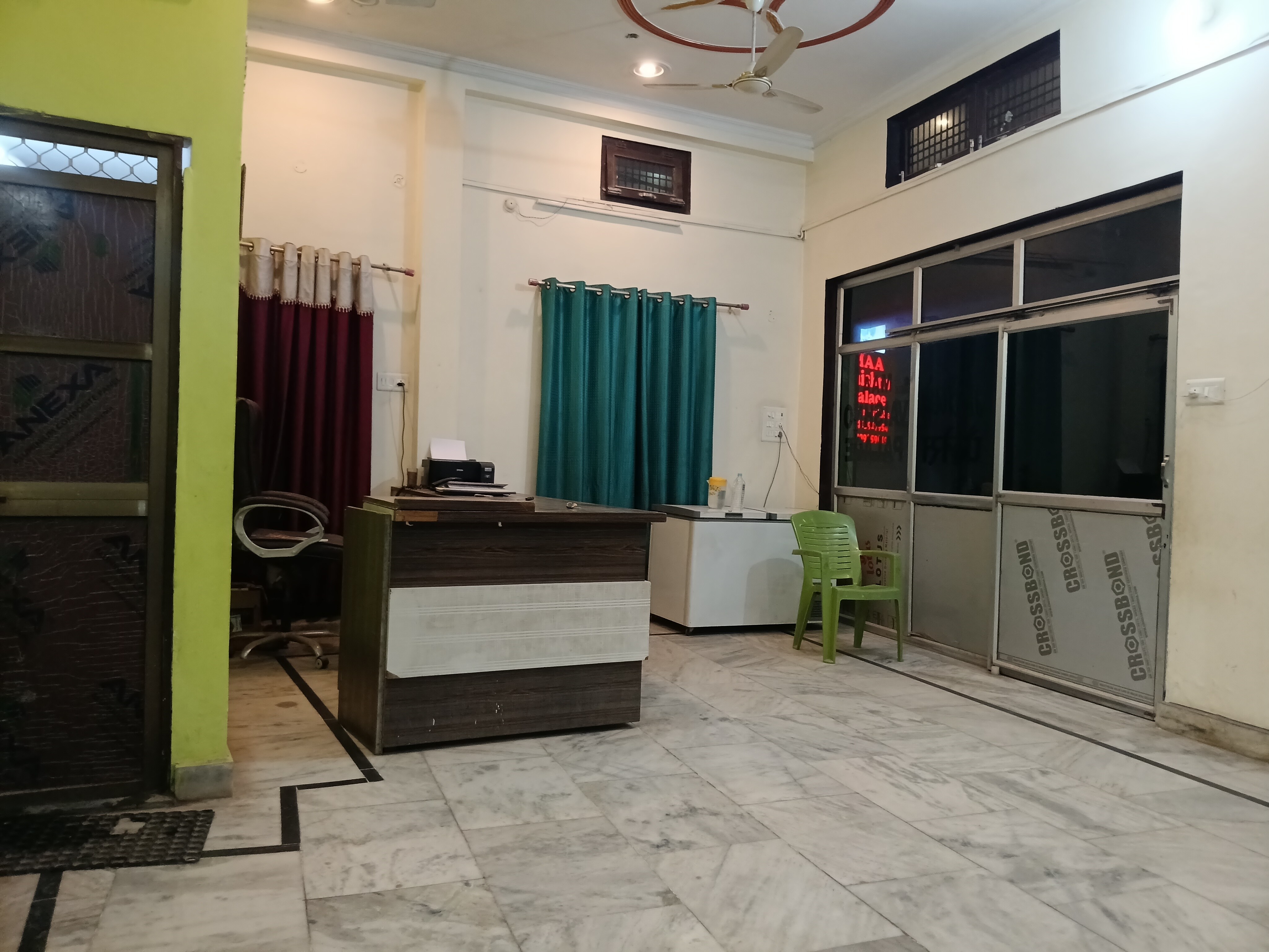 Main gallery