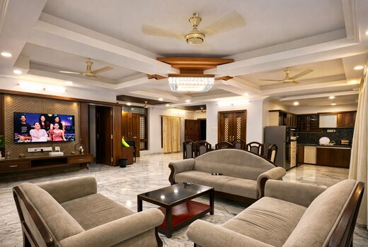 SPACIOUS 2BHK FLAT NearAMB MALL.