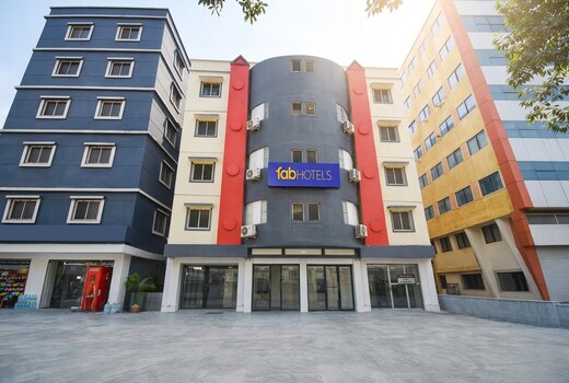 FabHotel Swapanpurti Sai Avenue
