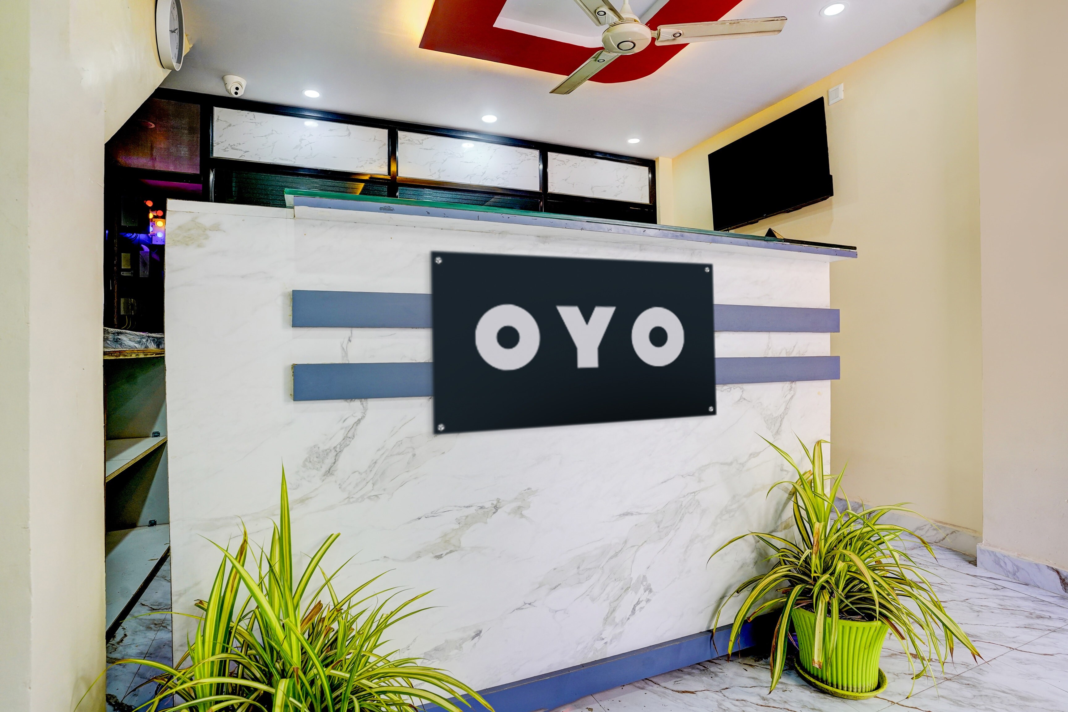 Hotel O Aatmakuri
