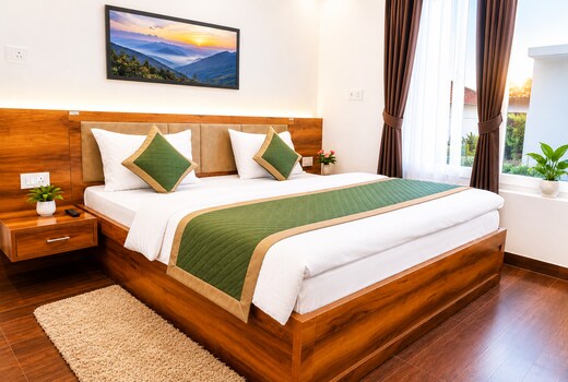 Hotel Aaradhya Shree Palace