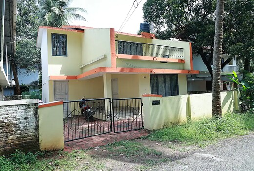 Toms Villa