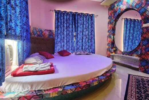 The Hidden Suites | Entire 1BHK Apartments