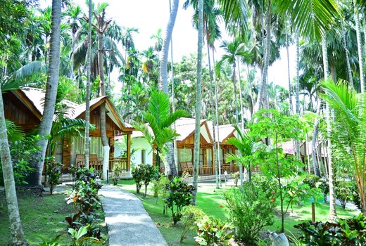 REEF VALLEY RESORT