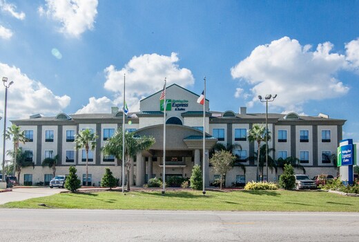 Holiday Inn Express Houston-Alvin
