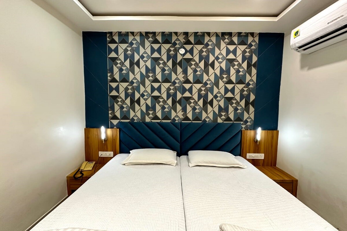 HOTEL HARMONY