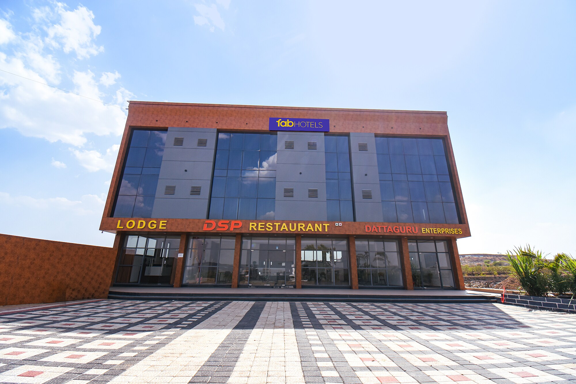 FabHotel DSP