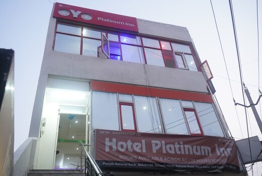 Hotel Platinum Inn