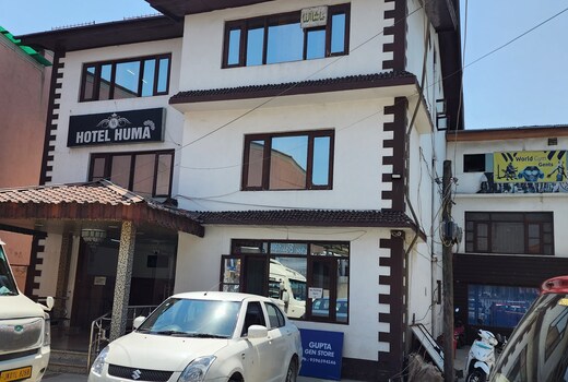 HOTEL HUMA NEAR AIRPORT