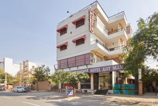 Ajit Mansion Hotel