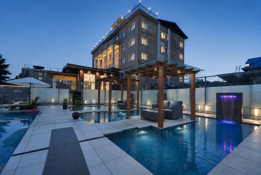 The Platinum Grand Mamta (Nearby Dal Lake)