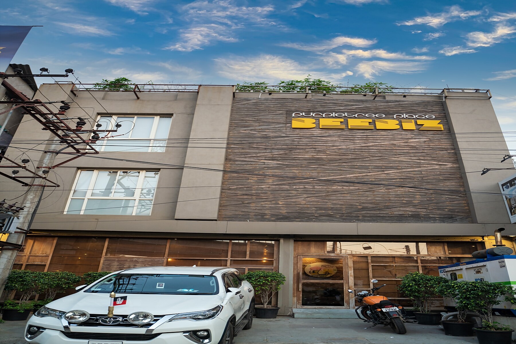 Hotel Beebiz