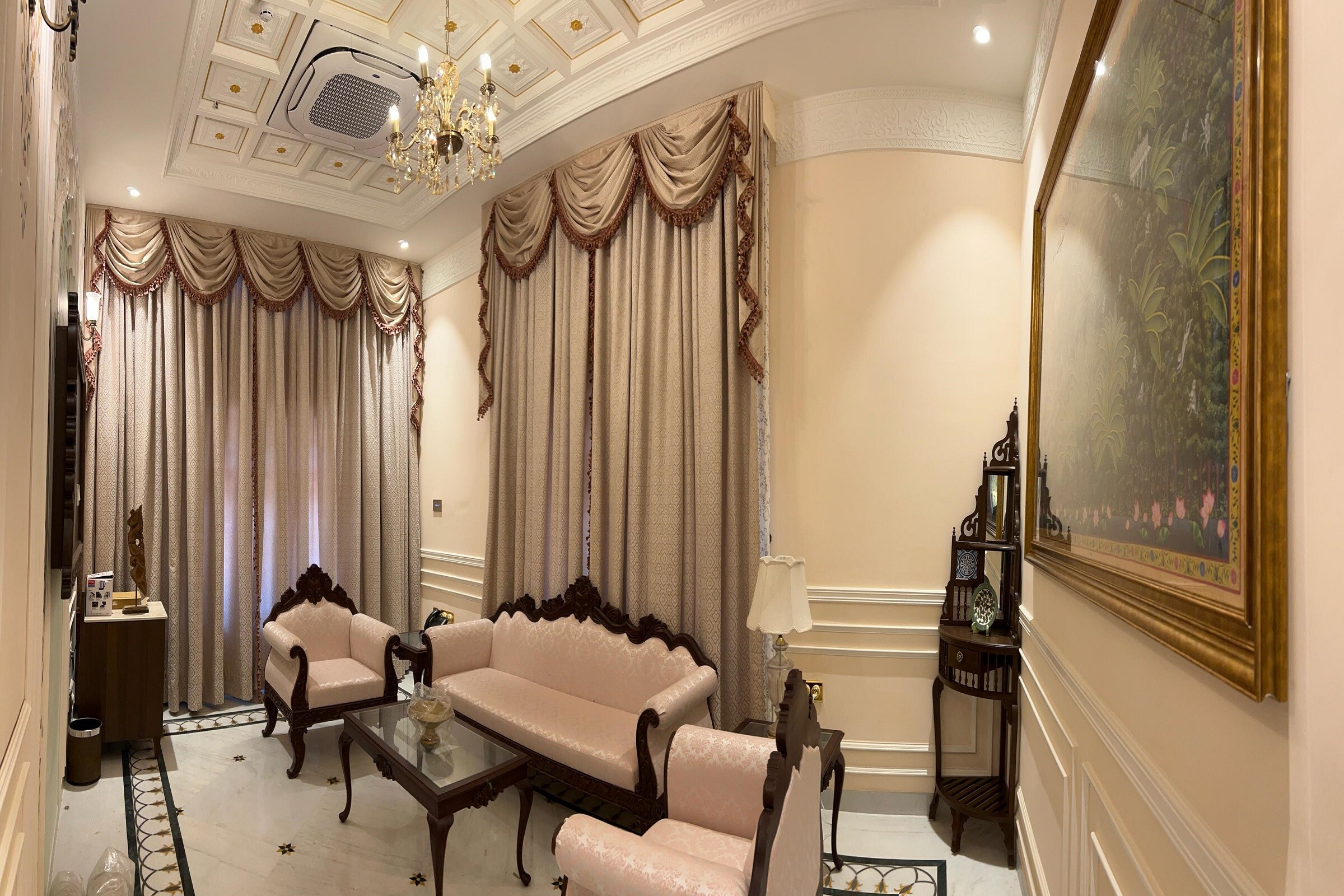 Main gallery