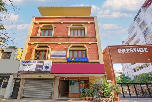 FabHotel Royal Grand Residency - Indiranagar