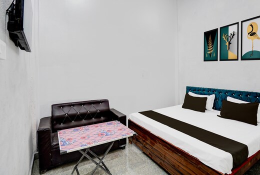 Hotel O by OYO J.B. HOTEL