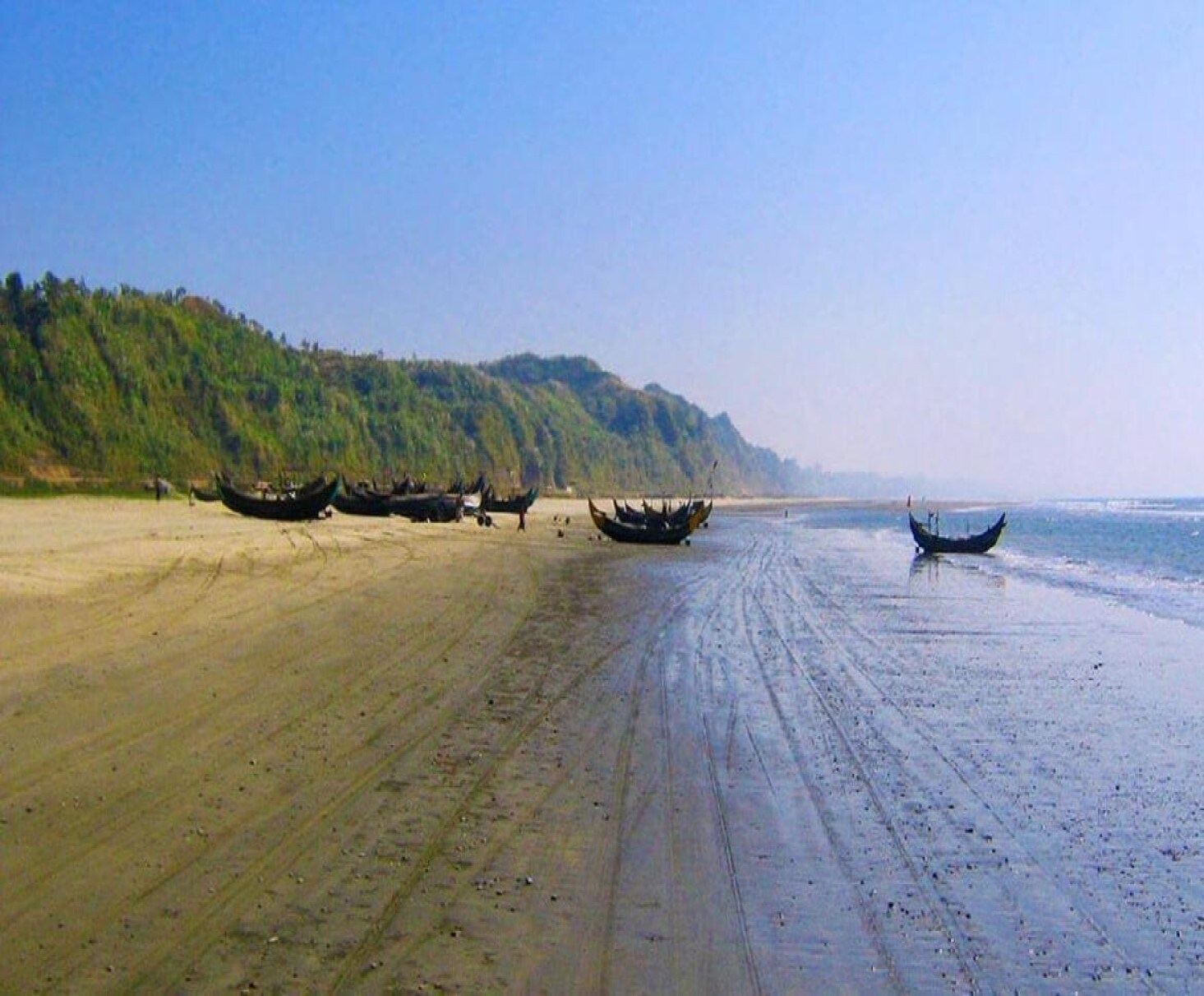 Sea Queen Uttara Resort