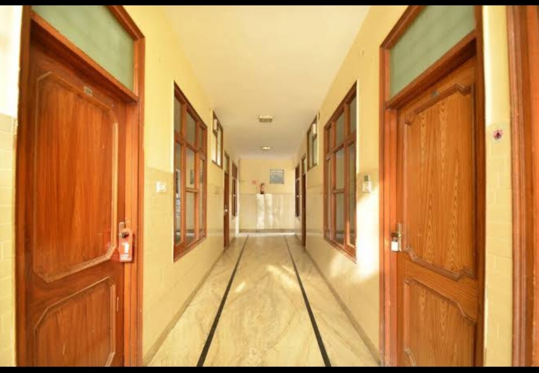 Hotel New Grand Residency