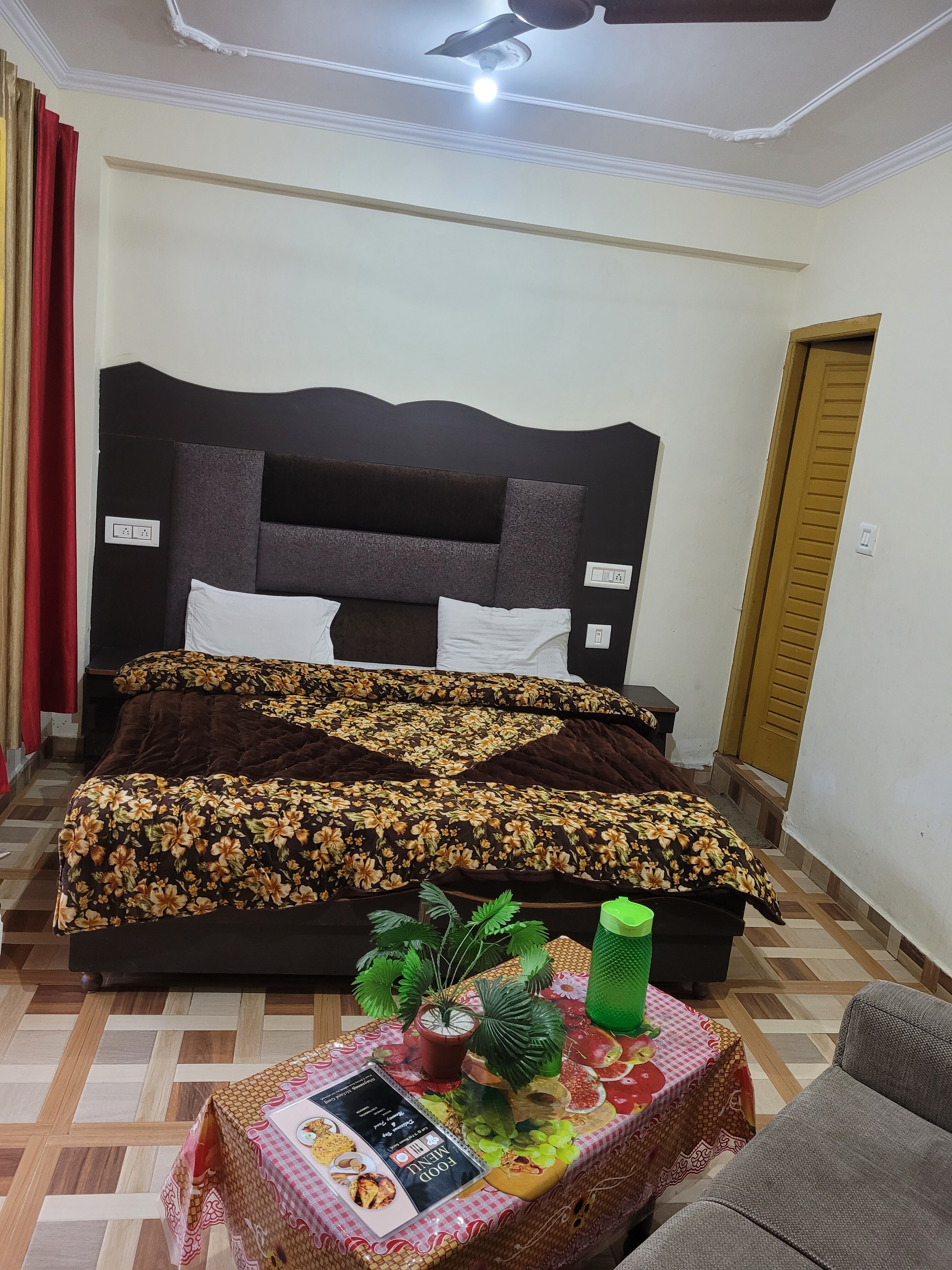 Lord Krishna Guest House
