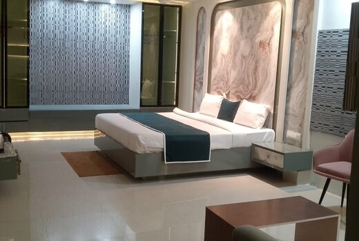 VKN Hotels & Resorts