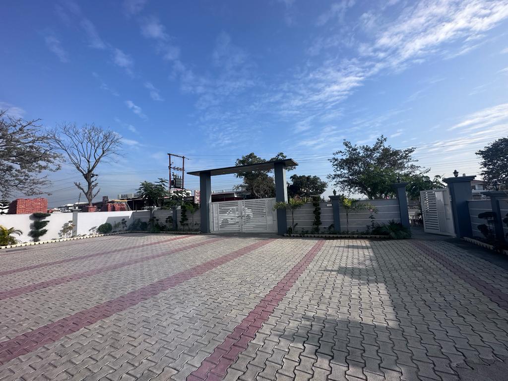 Hotel Residence Inn, Chakrata Road