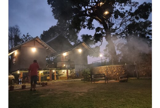 Nidra Hut
