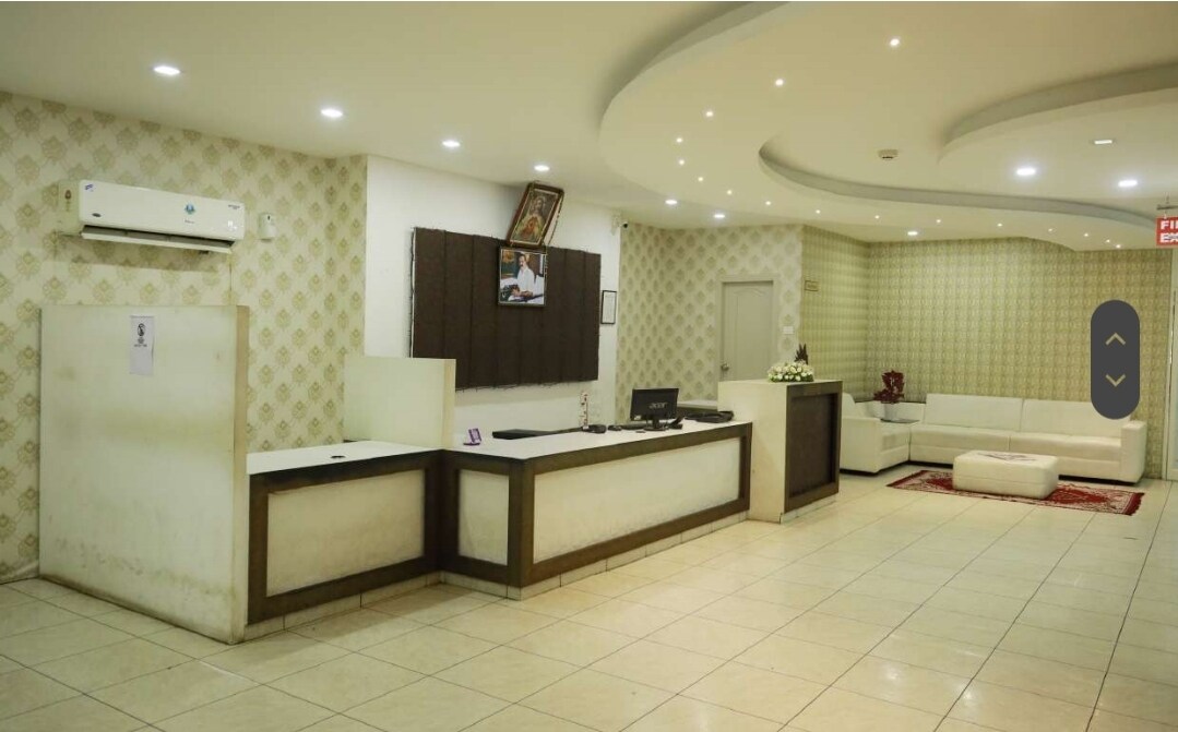 Hotel Breeze International