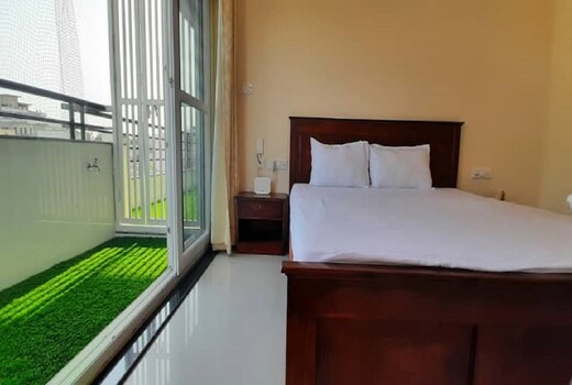 CASA 161 Suite Room