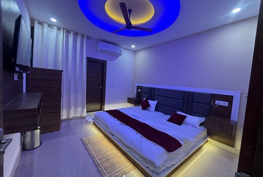 Karshni Homestay