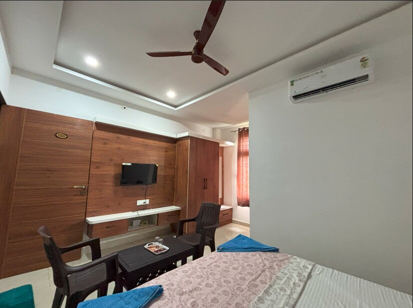 Sri Sai Residency