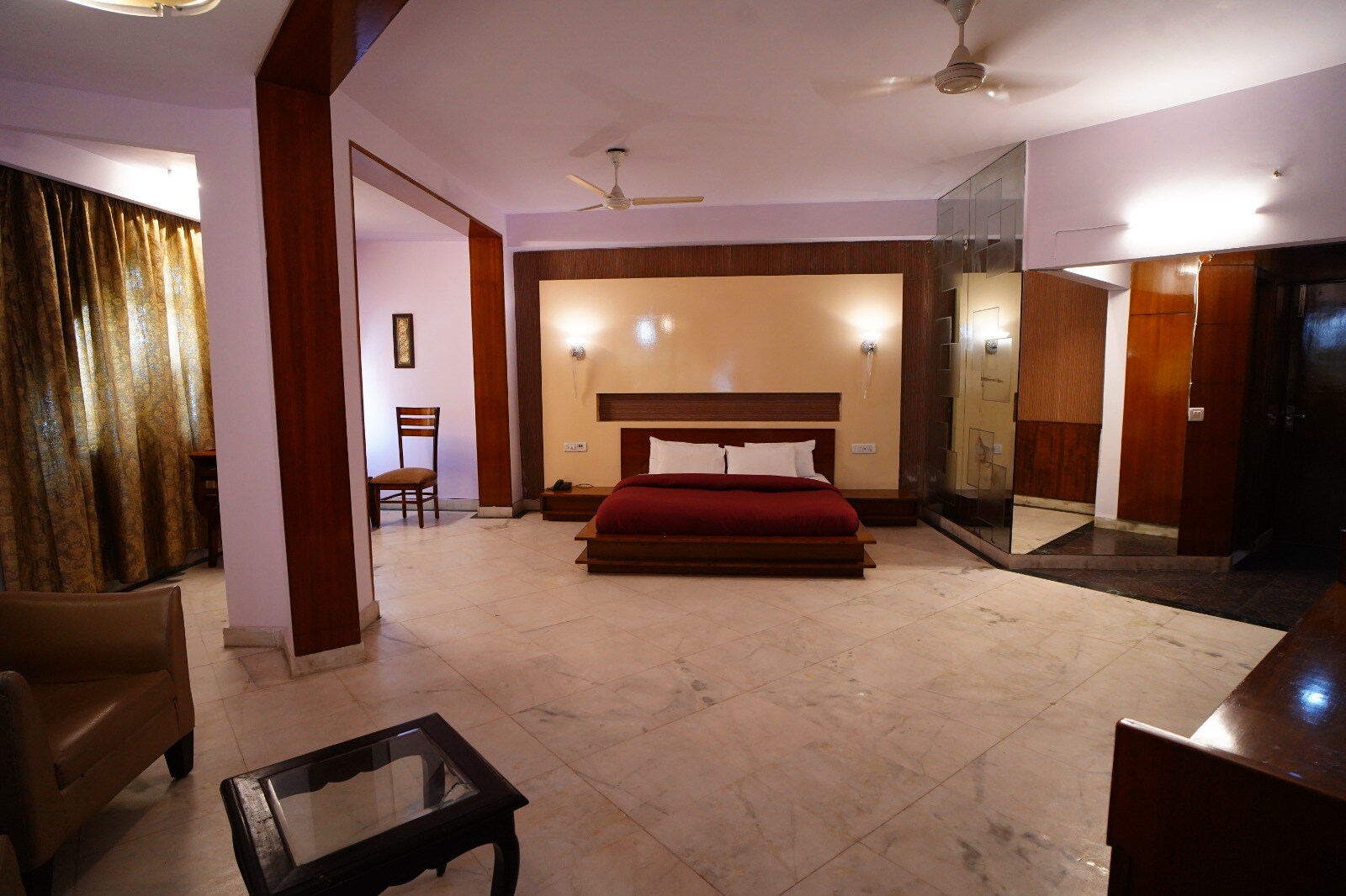Main gallery