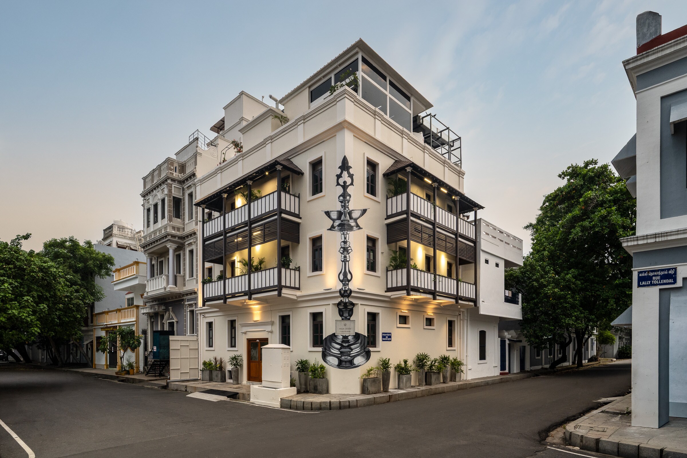 Delhi House