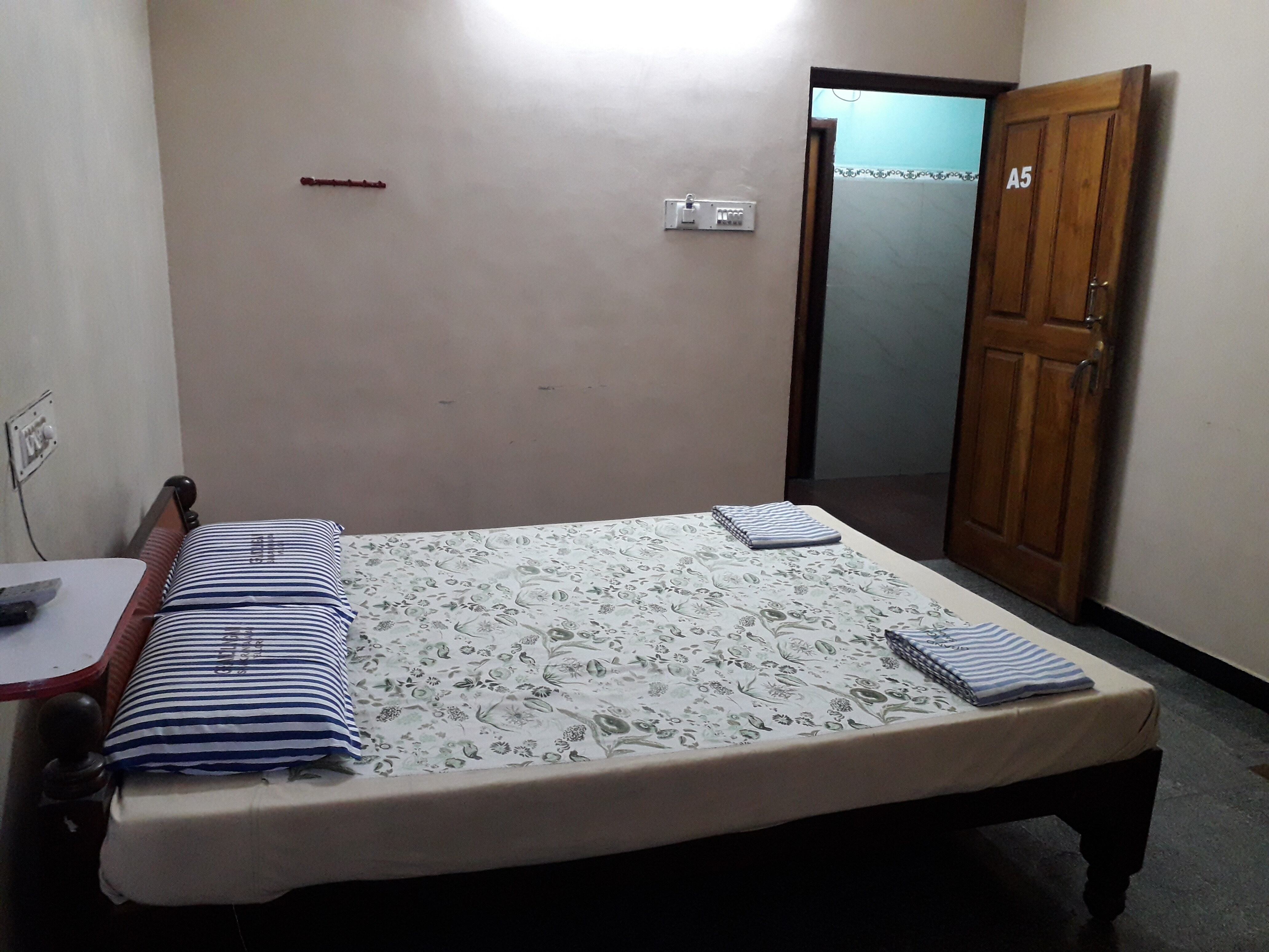 Sree Grand Lingam Residency