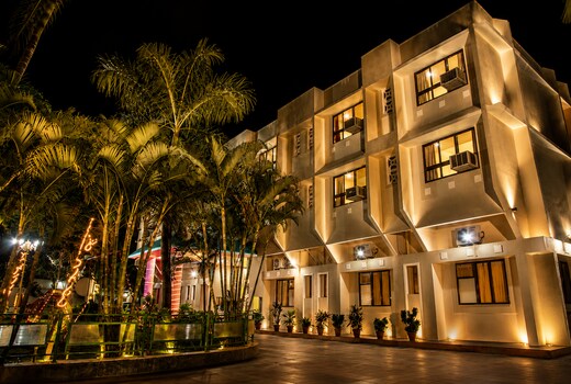 Hotel Ravikiran