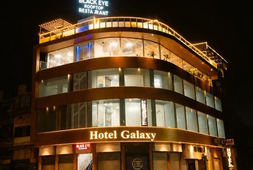 Hotel Galaxy | 700 mtrs from Railway Station