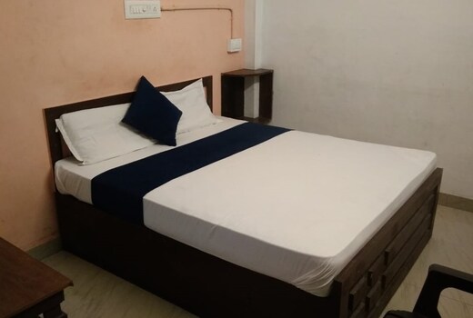 Venkiteswara Residency