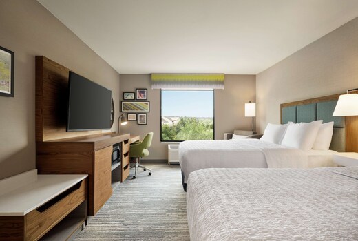 Hampton Inn & Suites Tacoma / Puyallup