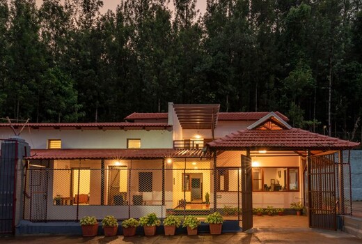 Hiraeth Villa amidst a coffee plantation by Roamhome