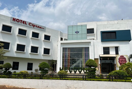 Hotel Cipron Inn