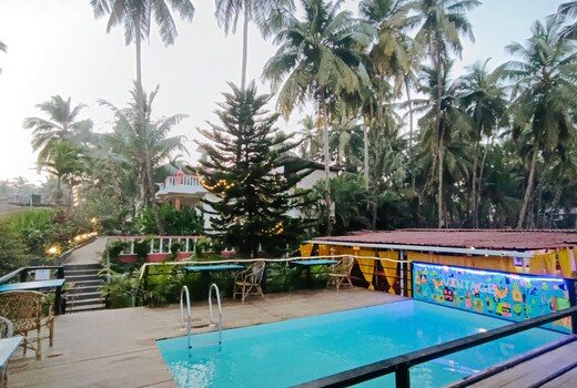 Vintage Beach Resort