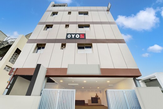 Hotel O SCA Hotels