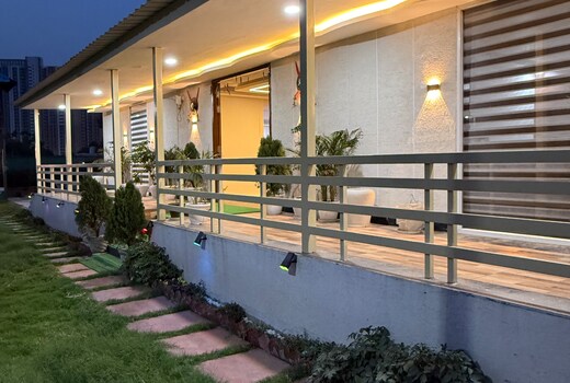 Wolf Retreat Farahouse