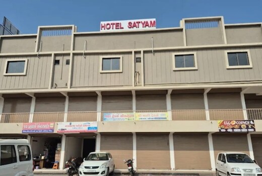 Hotel satyam