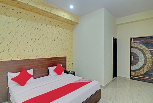 Hotel O Sky High