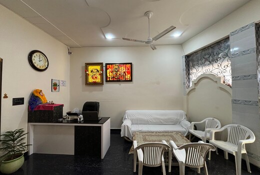 Shree Radha Rani Paying Guest House