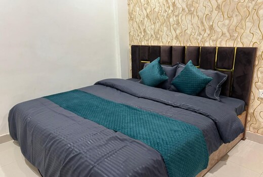 Aangan Guest House