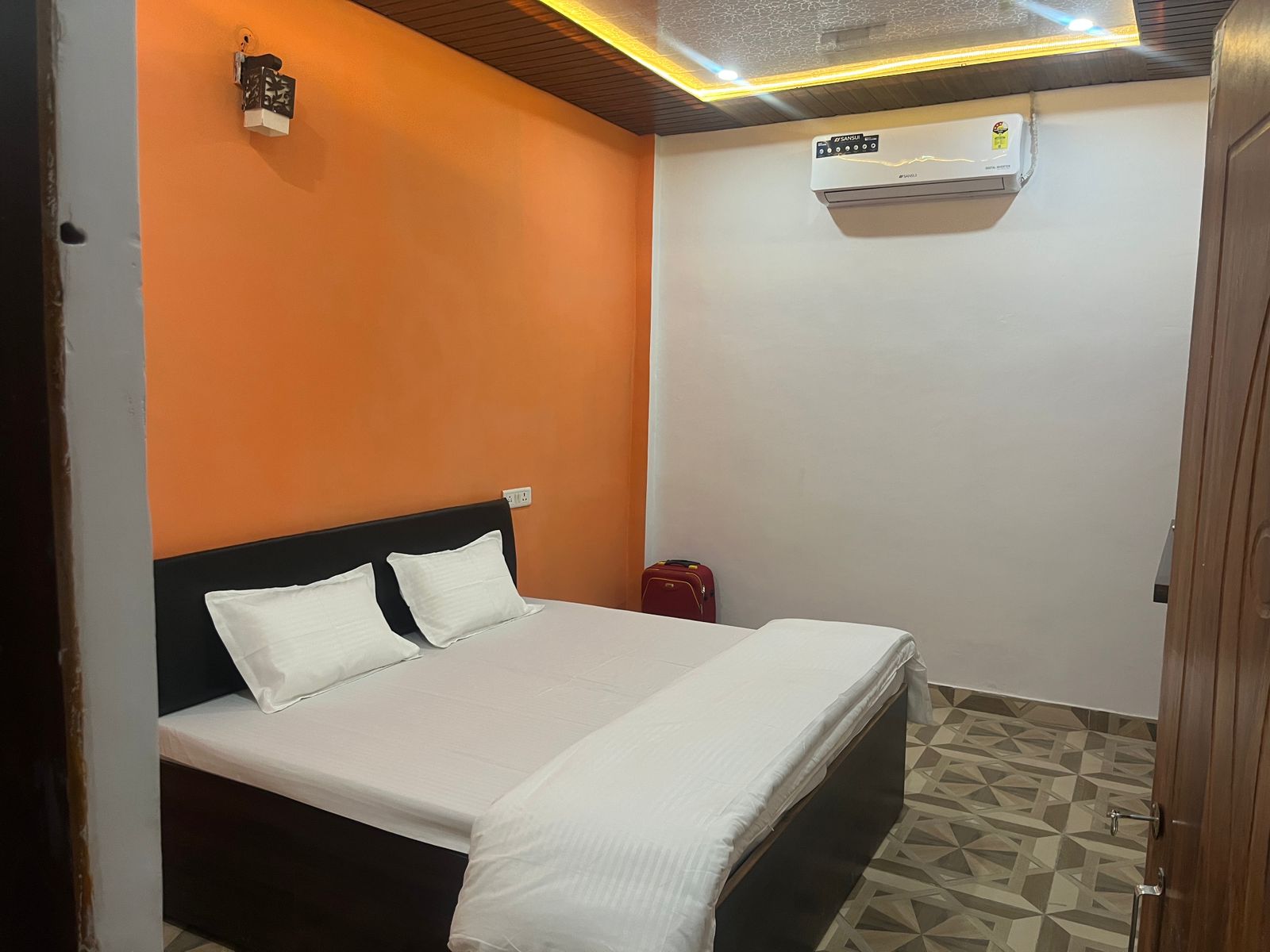 Saanvi Residency