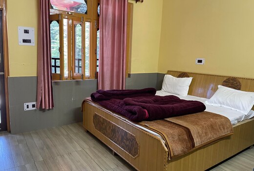 ABHI HOMESTAY