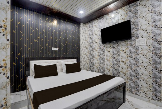 SPOT ON Pihu Hotel & Resturant
