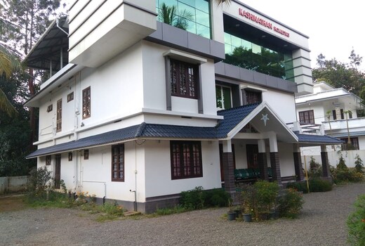 Edakkal View Homestay