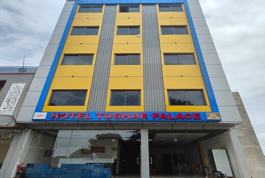 Hotel Tushar Palace